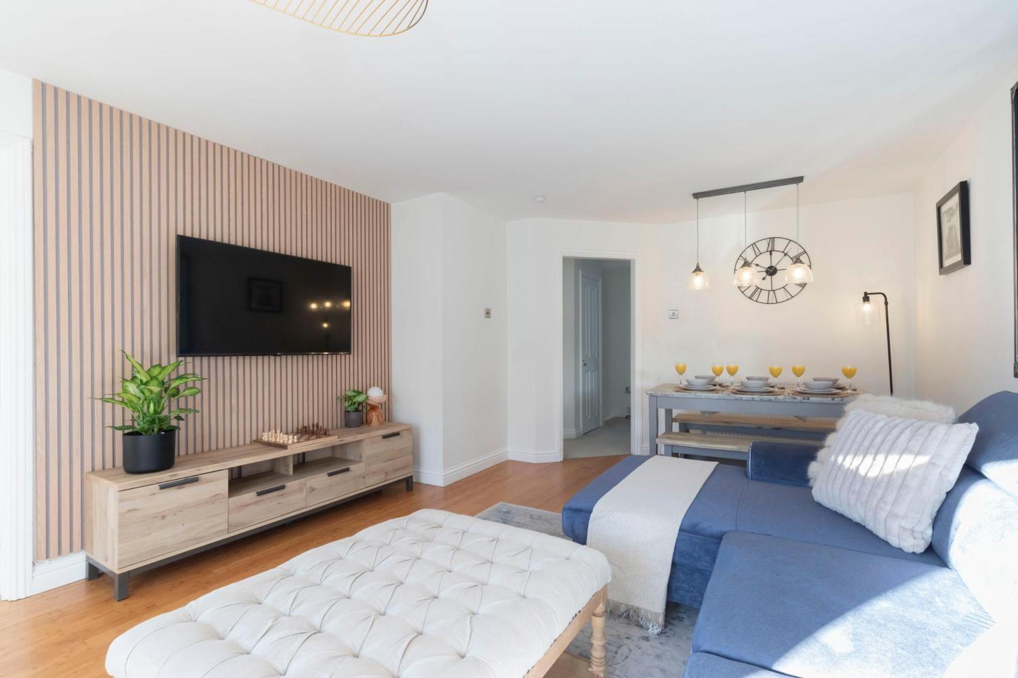 Cosy 2-Bed Apartment In Tivoli Челтнем Екстер'єр фото